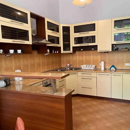 Апартаменты With Balcony - Grodzka *